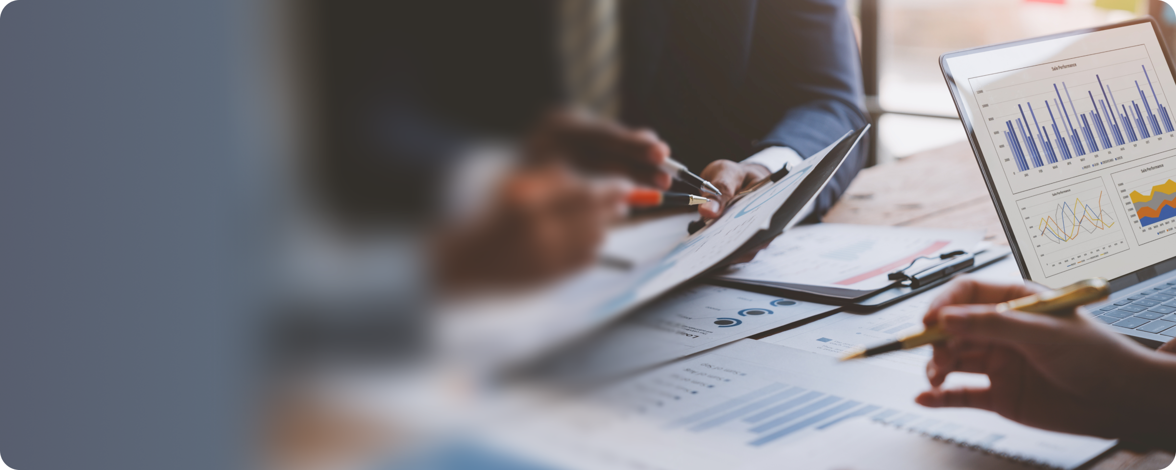 中信证券_背景图